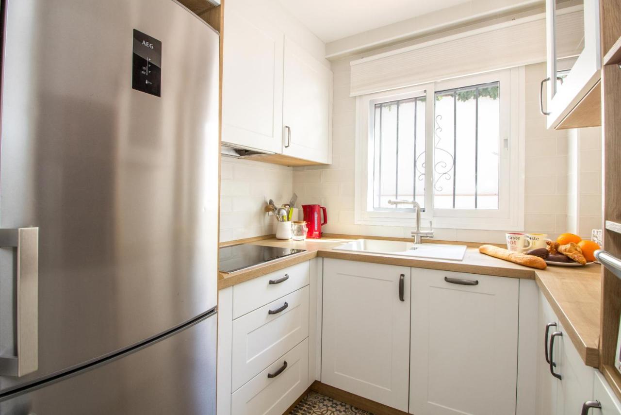 Perfectly Located Beachside Apartment In Elviria Marbella Exterior foto