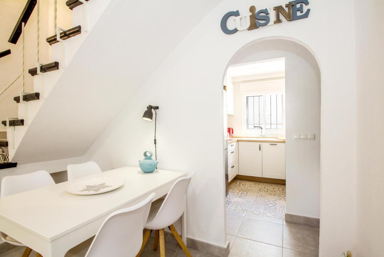 Perfectly Located Beachside Apartment In Elviria Marbella Exterior foto